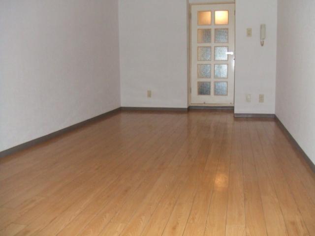 サンライズ東中野 居室2