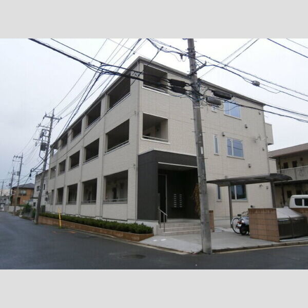 グッドベルテ横浜102号室 建物外観