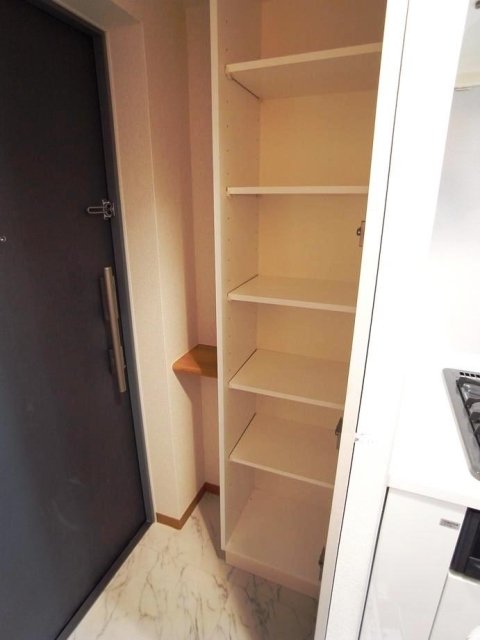 アーバイル文京本駒込4階 靴入