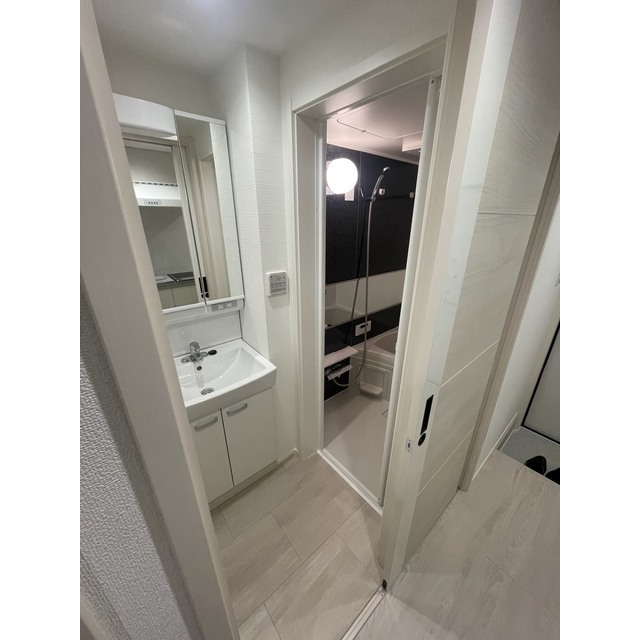 リポス瀬谷A棟 内観