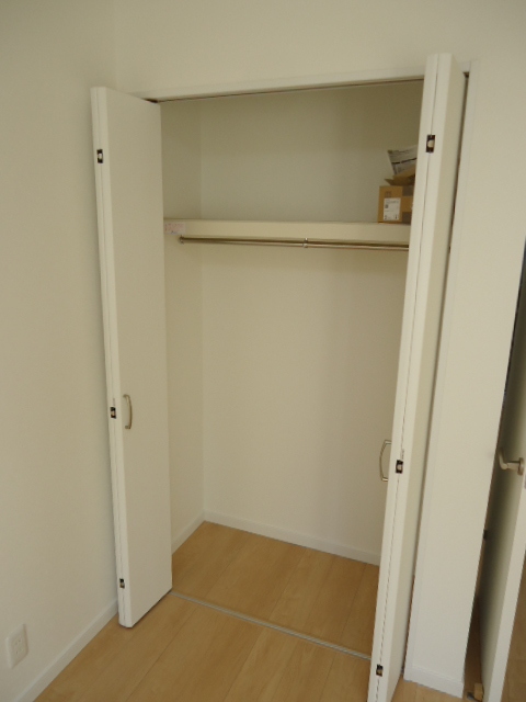 ル・ボヌール0102号室 収納