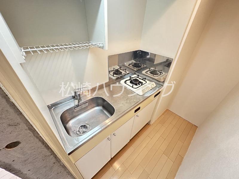 LA STAGE NORTH NAKANO キッチン