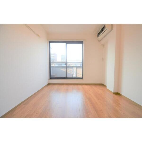 カーサ　ジラソーレ リビング