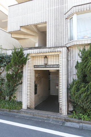 スカイコート立川2 エントランス