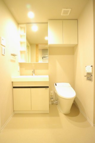 プラウドフラット浅草橋Ⅱ301号室 同建物別部屋の参考画像