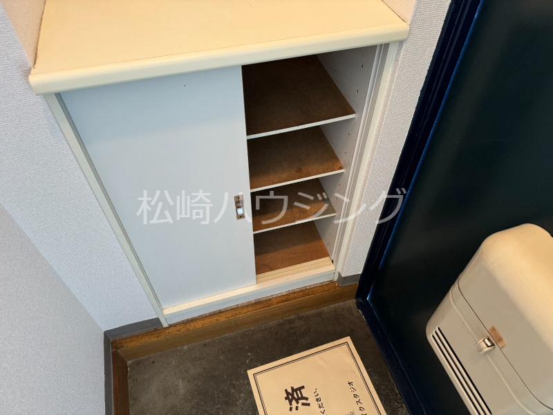 富士コーポ4階 玄関