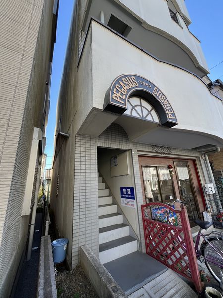 メゾンペガサス402号室 エントランス