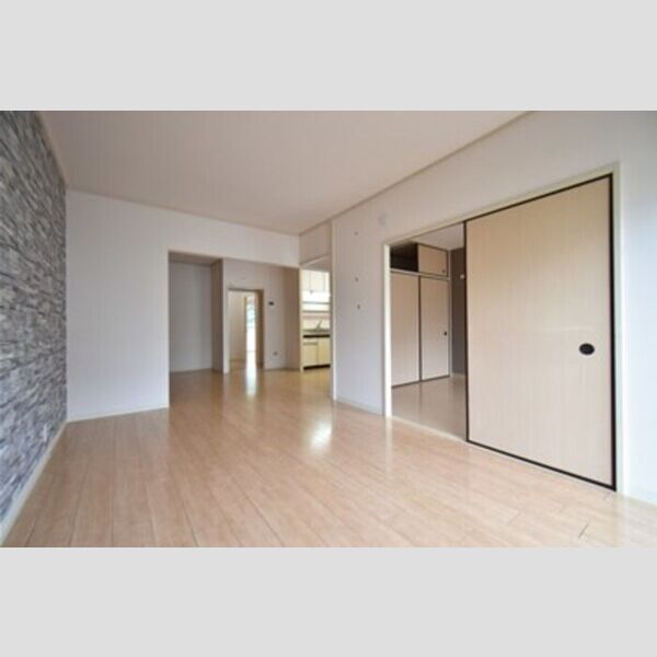 ハビテーションWADA リビングダイニング