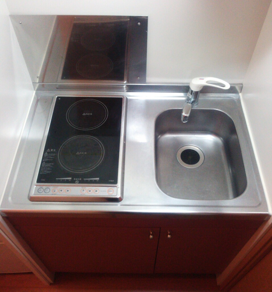 レオパレス中の島 二口電気コンロ