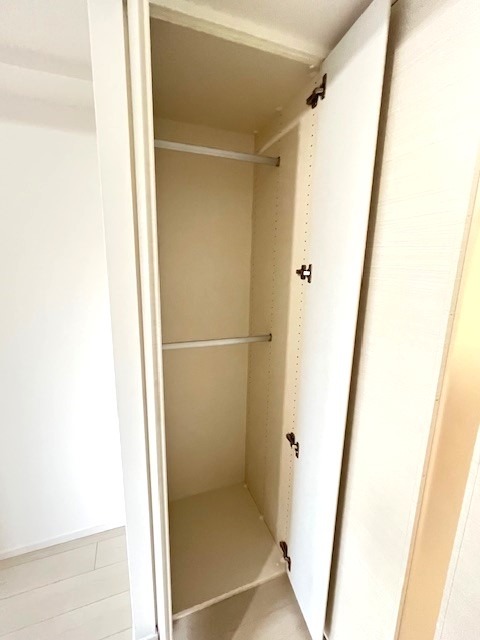 レジディア白金高輪2階 収納