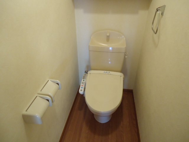 サンモール湘南 シャワー付トイレ