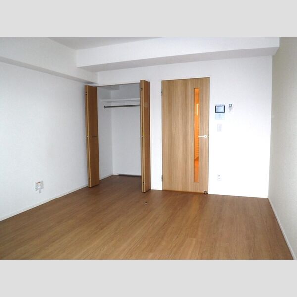 1/6th　ワンシックス505号室 居室