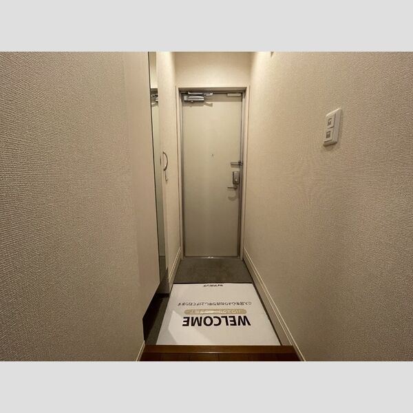 薬円台壱番館　A 玄関