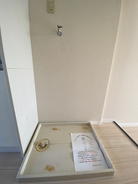 ＣＤＥ（ツェーデーエー）0303号室 リビング