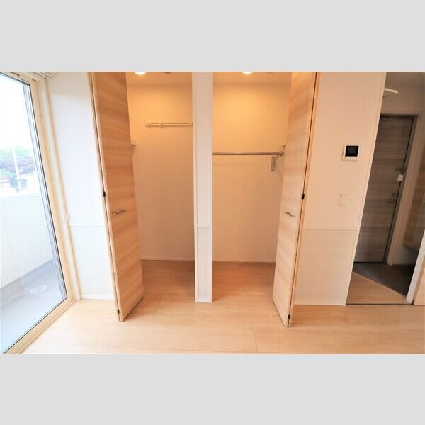 Tスクエア越ヶ谷 収納