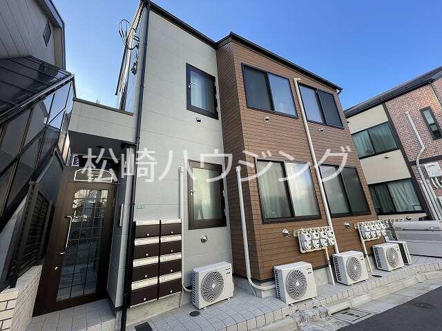 フルール新宿・淀橋1階 外観