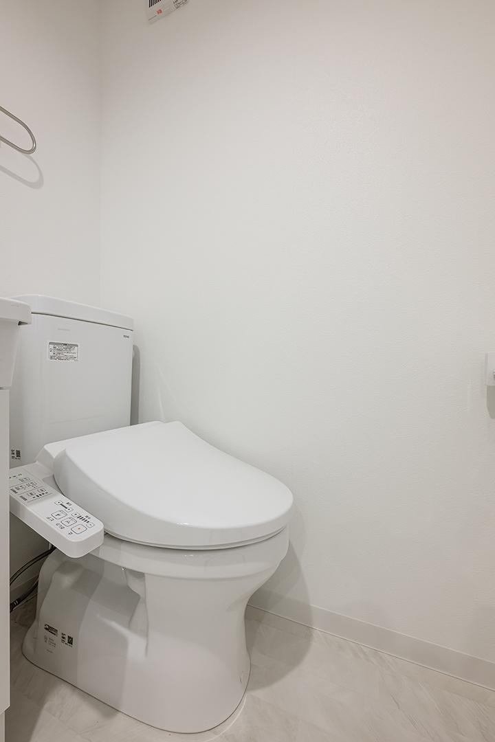 アデランテ　浜野 トイレ