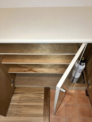 ライオンズマンション日吉南5階 下足入