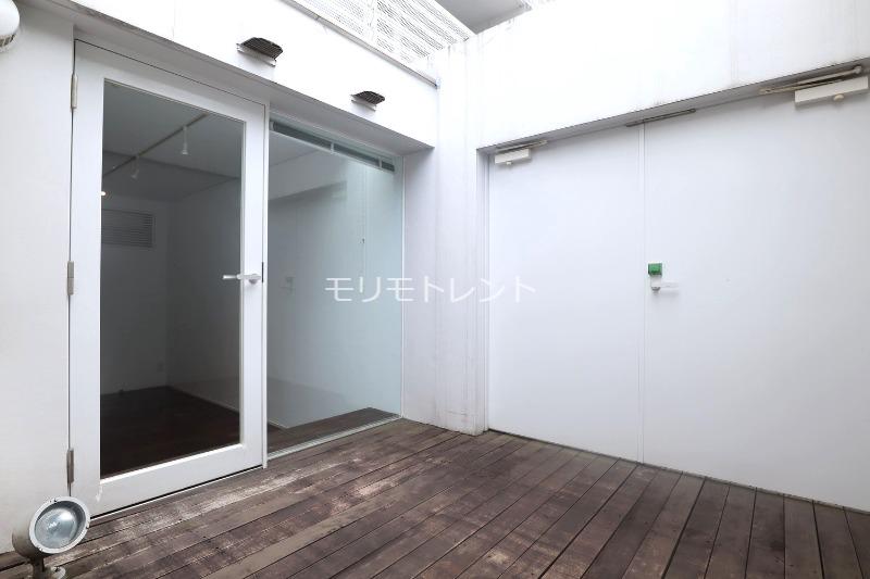 カスタリア市ヶ谷地下1階 テラス参考写真（1F-Bタイプ）