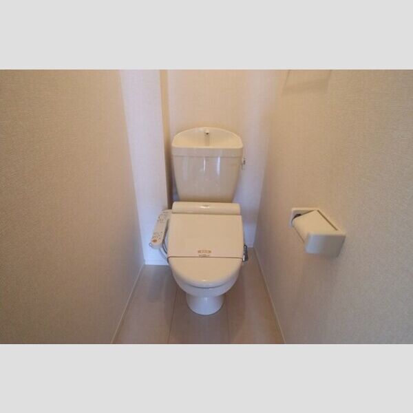 シャルマン・ルミエール 温水洗浄暖房便座