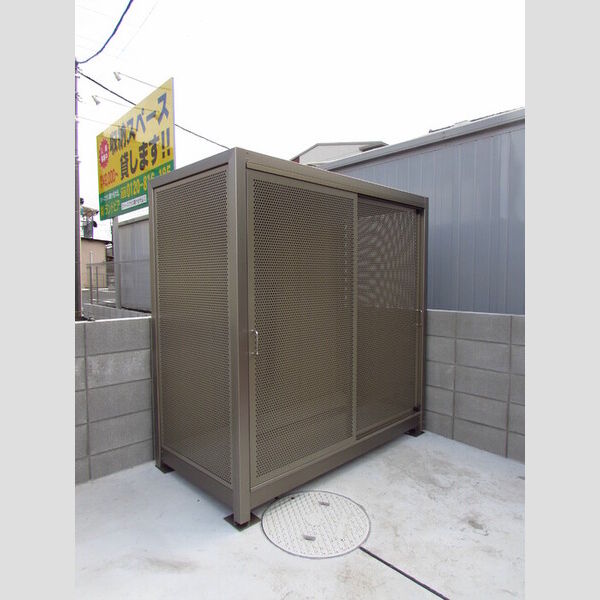 R.ザウバーⅡ　A棟305号室 周辺