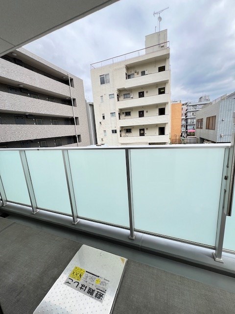 レジディア神楽坂Ⅱ2階 バルコニー