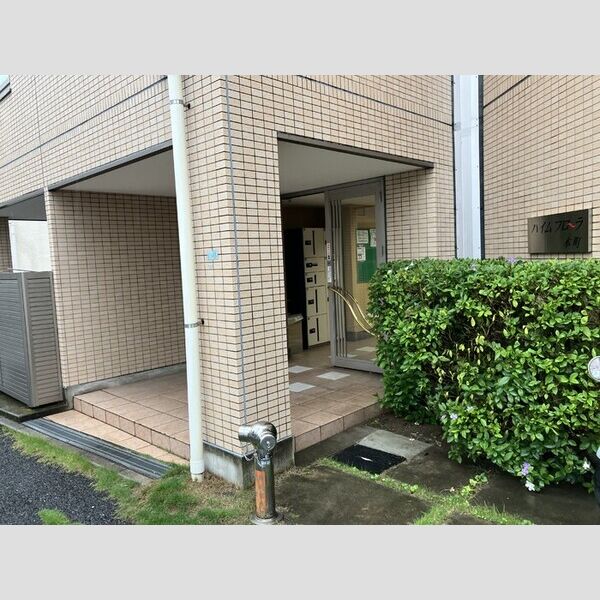 702号室