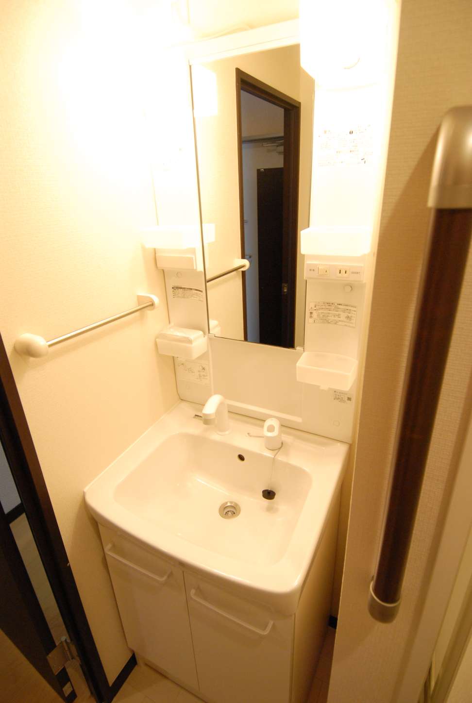 レオネクストヒルサイドテラス参303号室 内観