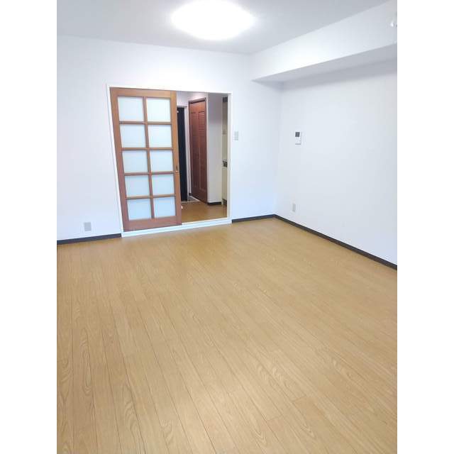 ハイツ横川1階 リビング