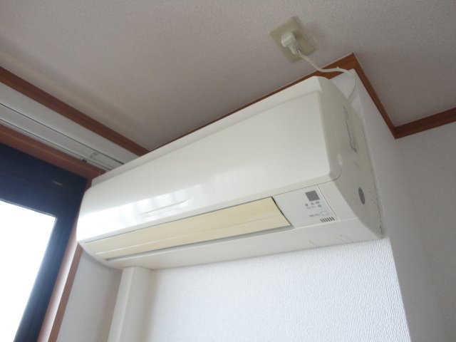 ディア フレンド ＫＯＩＺＵＭＩ エアコン
