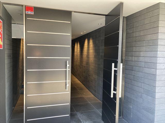 AXAS新江古田 エントランス