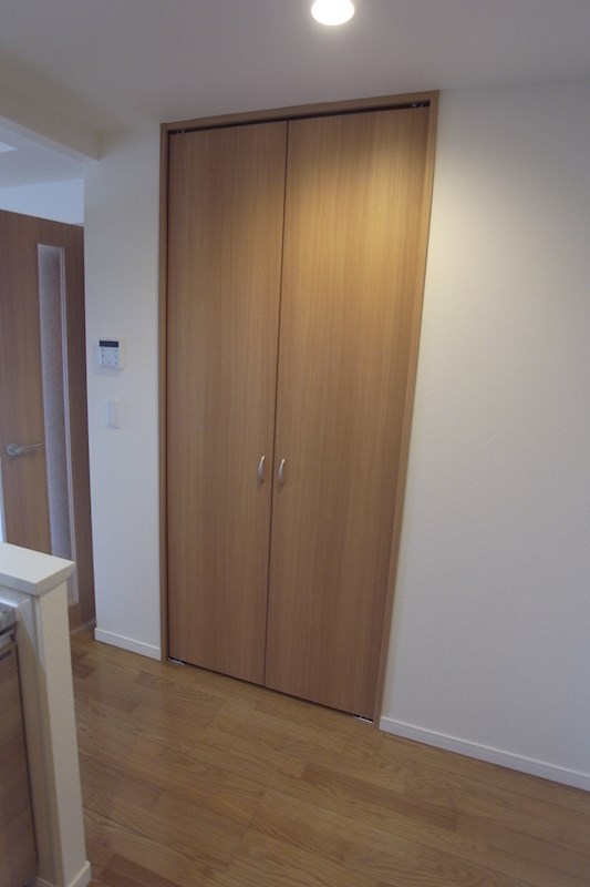 メゾン・プティ　シエル4階 収納