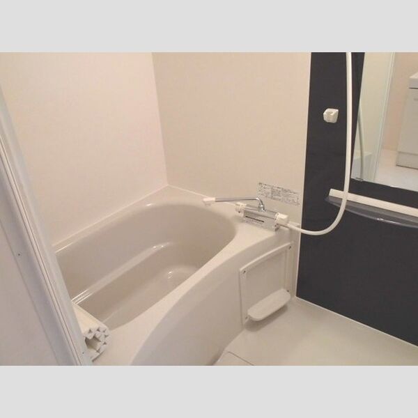 プリムヴェール　弐十五番館303号室 浴室　追い焚き給湯付