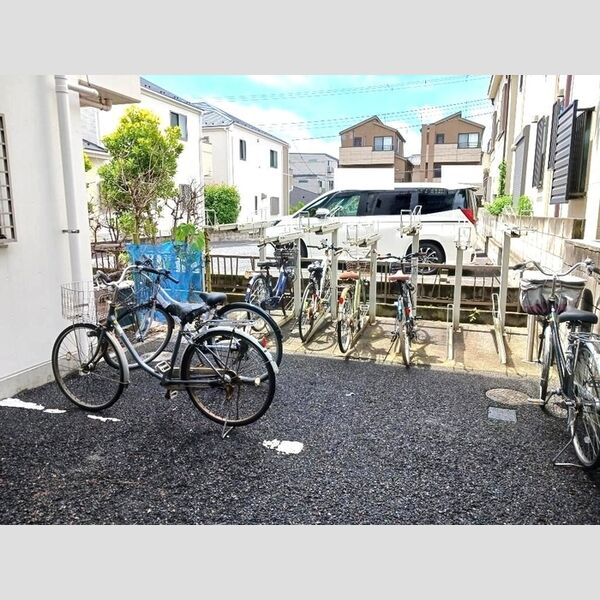 ラグーン舞浜 駐輪場