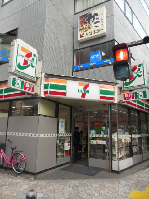 ガーラ・グランディ川崎13階 セブンイレブン