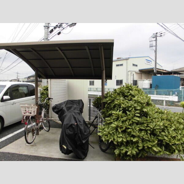 カルチェ　Ⅵ 駐輪場