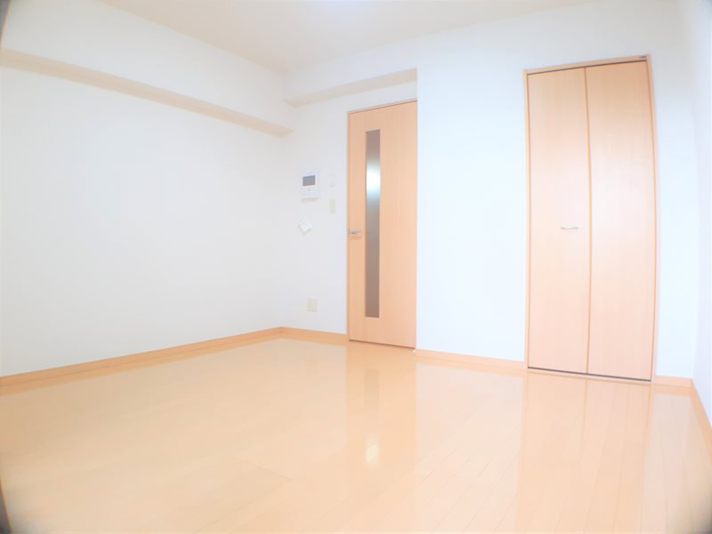 レジディア島津山7階 寝室