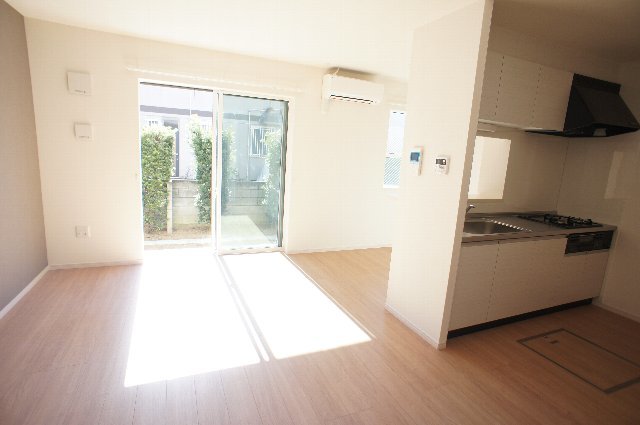 パルグランデ津田沼 使いやすいリビングです