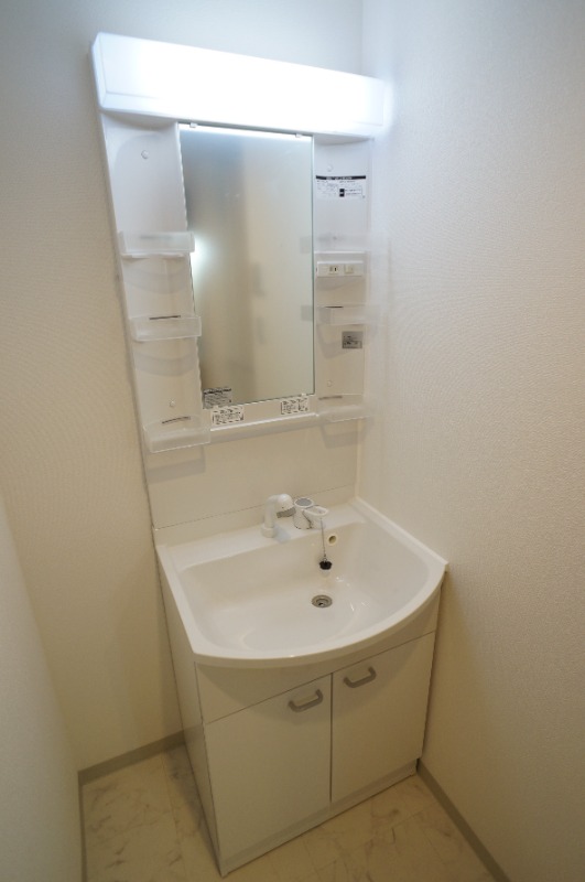 THE PALMS大島2階 洗面