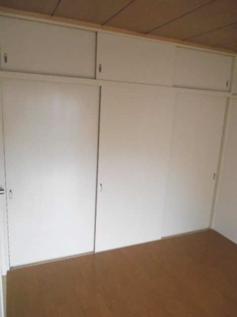 第二グリーンハイツ1階 リビング