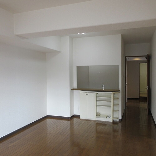 サーパス茅ヶ崎第２ リビングダイニング