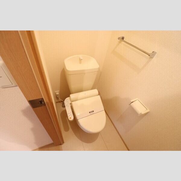 ウィステリア 温水洗浄暖房便座