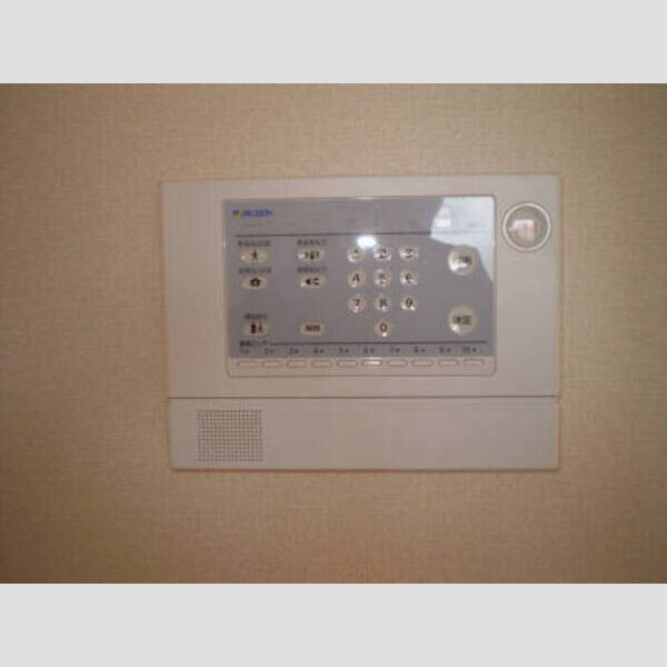 ルミエール　A201号室 ALSOKホムセキュリティー(同等タイプ)