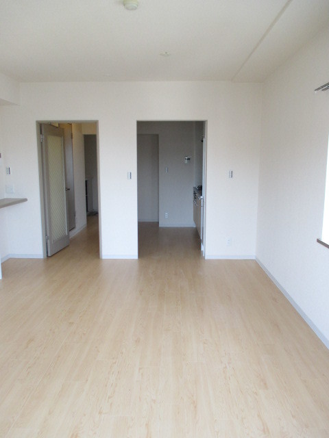 リバーサンド0103号室 同建物別部屋の参考画像