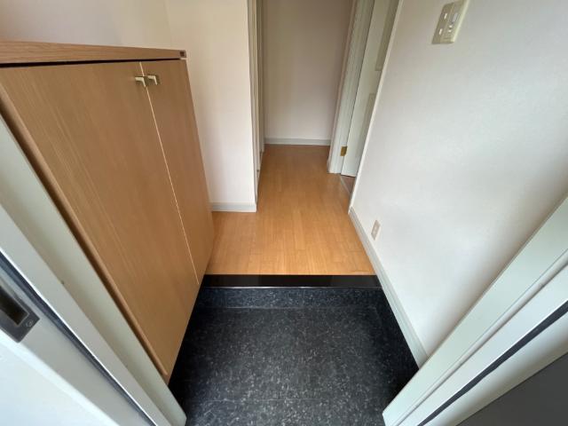 エクセルハイム102号室 玄関