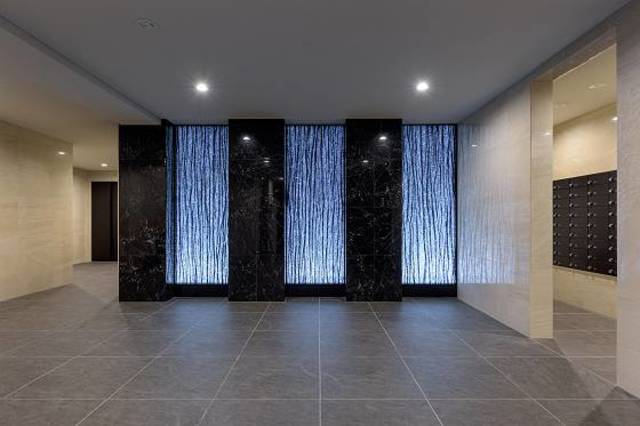 ガーラ・グランディ川崎西口6階 ロビー