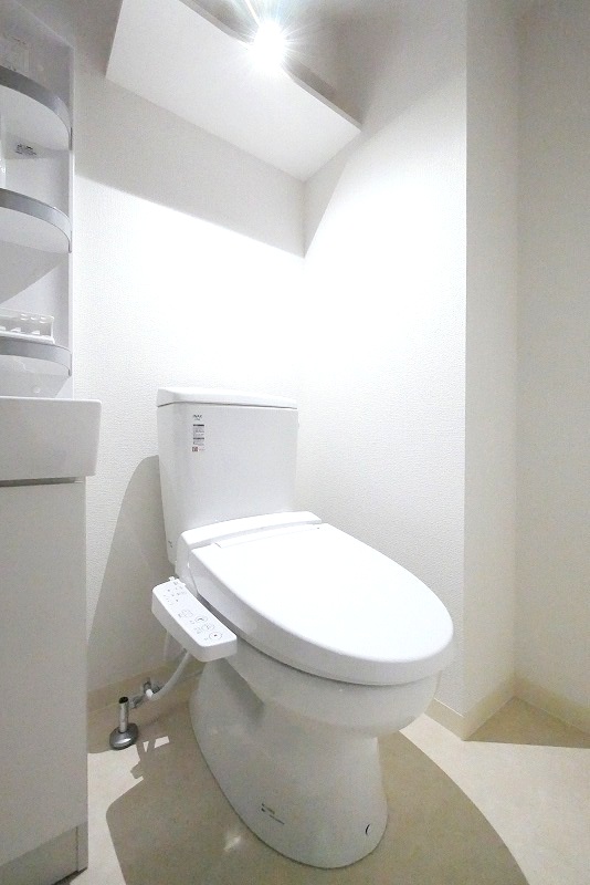 ペアパレス六町2号館 内観