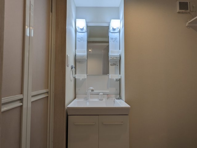 モダンアパートメント文京音羽107号室 洗面