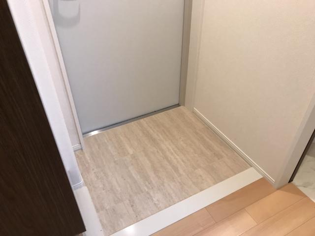 ヴァンベール横濱 玄関