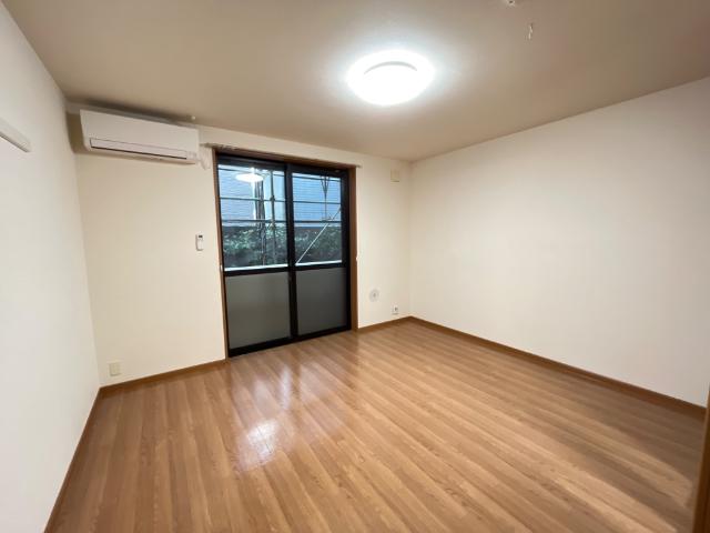 アイディール 室内